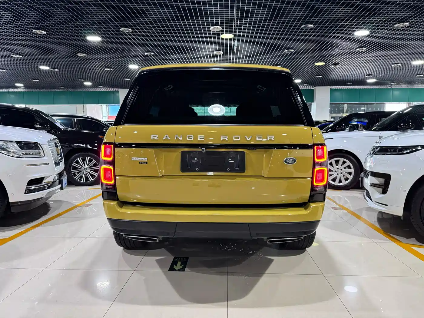 Land Rover Range Rover 2021 3.0 L6 50th Anniversary Commemorative Edition фото 9