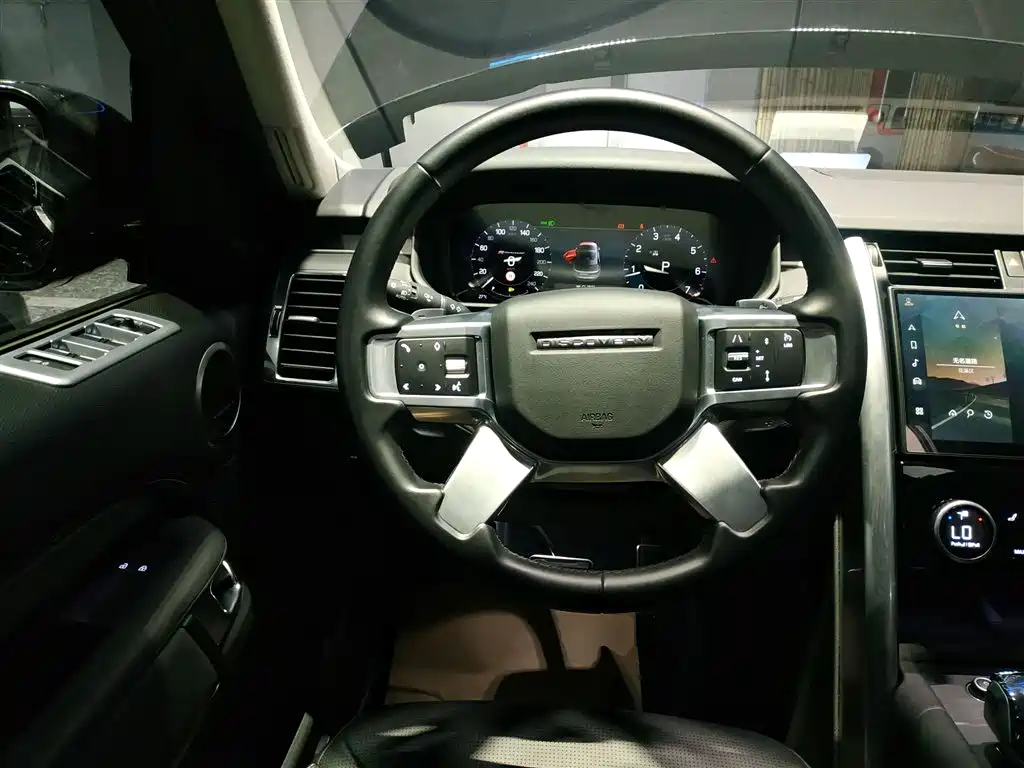Land Rover Discovery 2023 Facelift 360PS R-Dynamic S фото 11