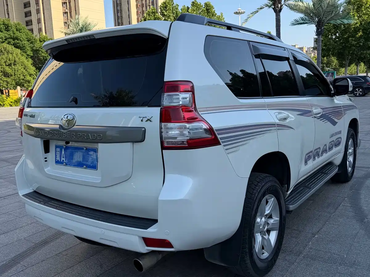 Toyota Prado 2016 3.5L Auto TX-L фото 5