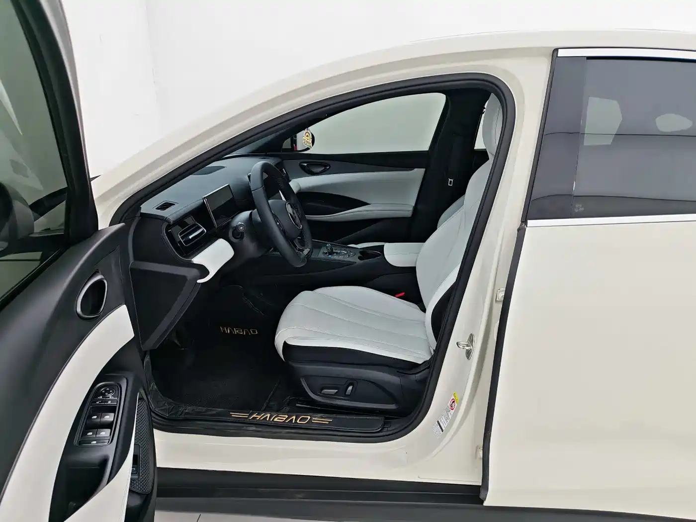 BYD Seal 06 New Energy 2024 DM-i 120KM Honor фото 15