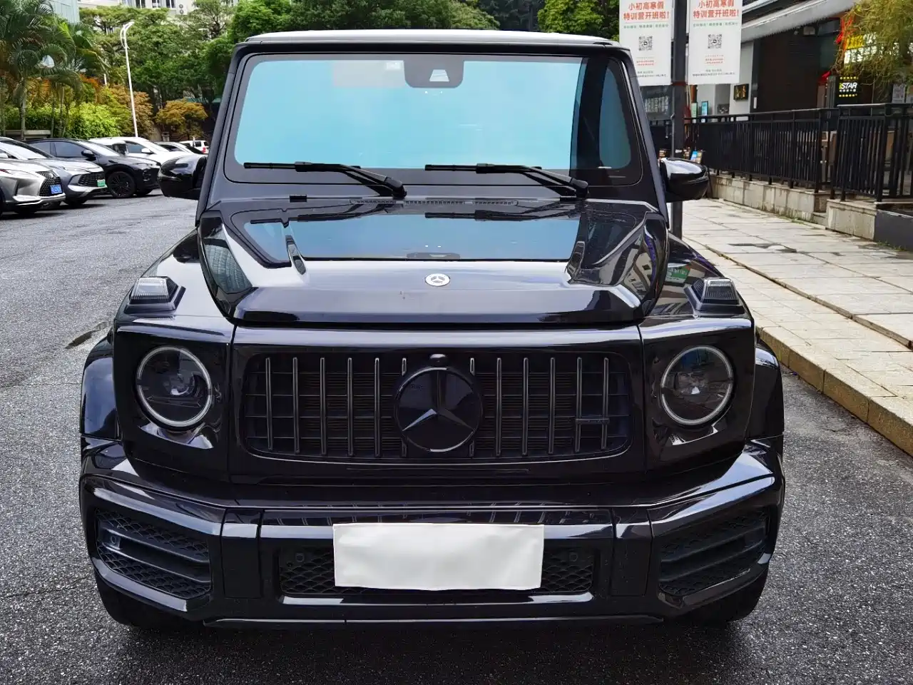 Mercedes-Benz G-Class AMG 2022 AMG G 63 55th Anniversary Edition фото 2