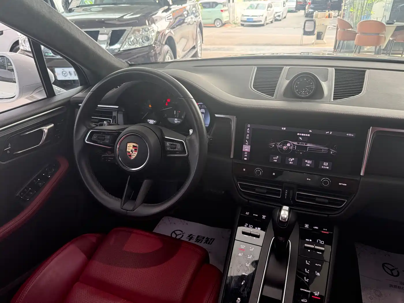 Porsche Macan 2023 Macan 2.0T фото 15