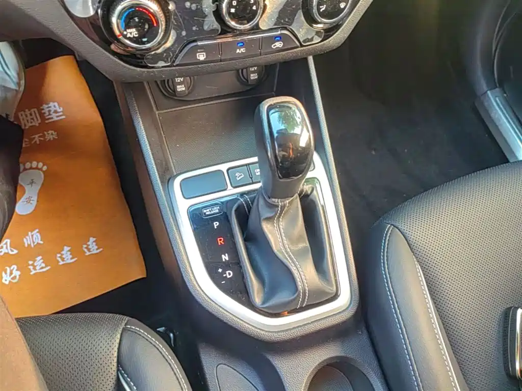 Hyundai Beijing Hyundai ix25 2017 1.6L Automatic Smart Edition фото 14