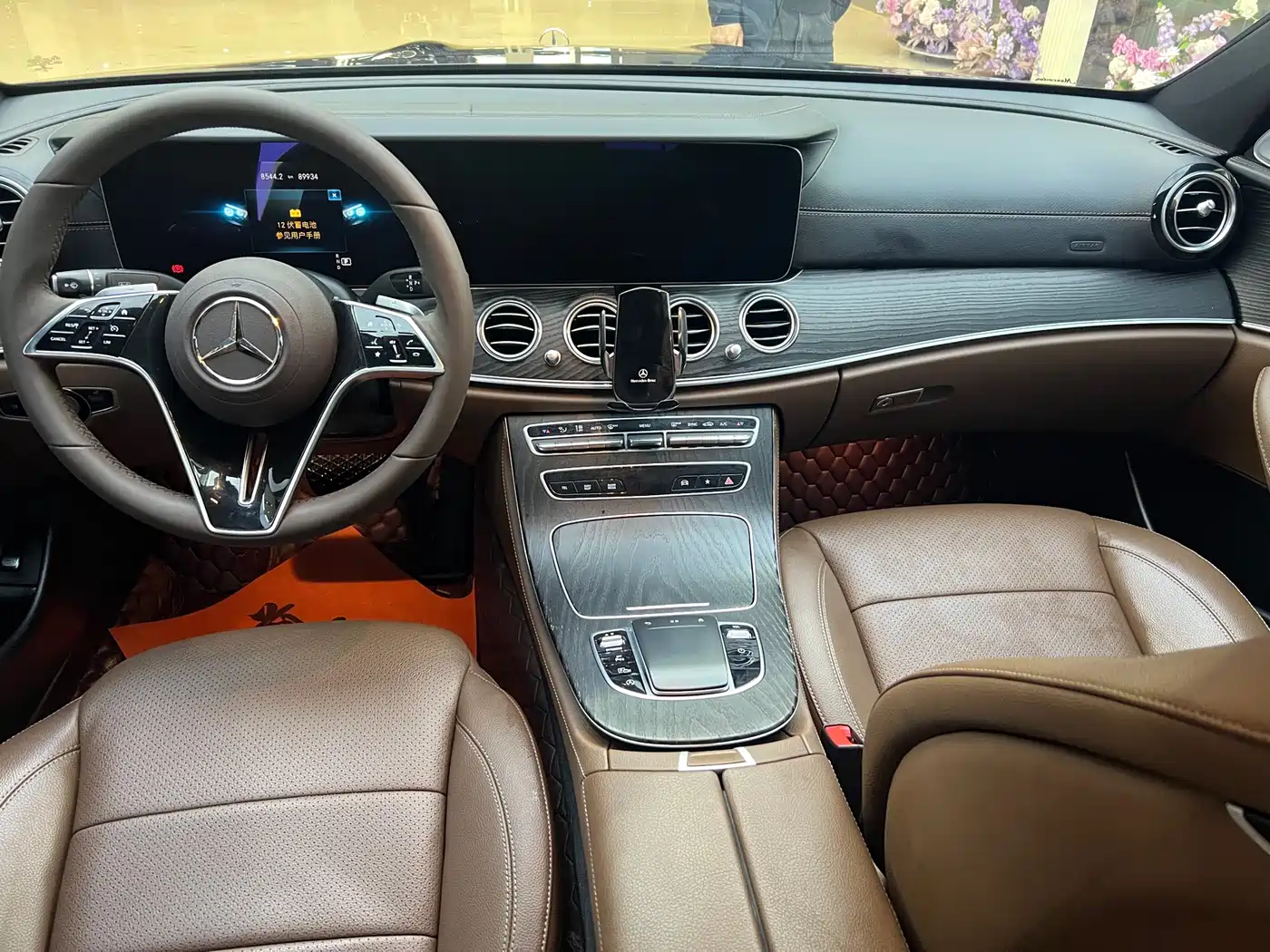 Mercedes-Benz E-Class 2022 E 300 L Fashion фото 5