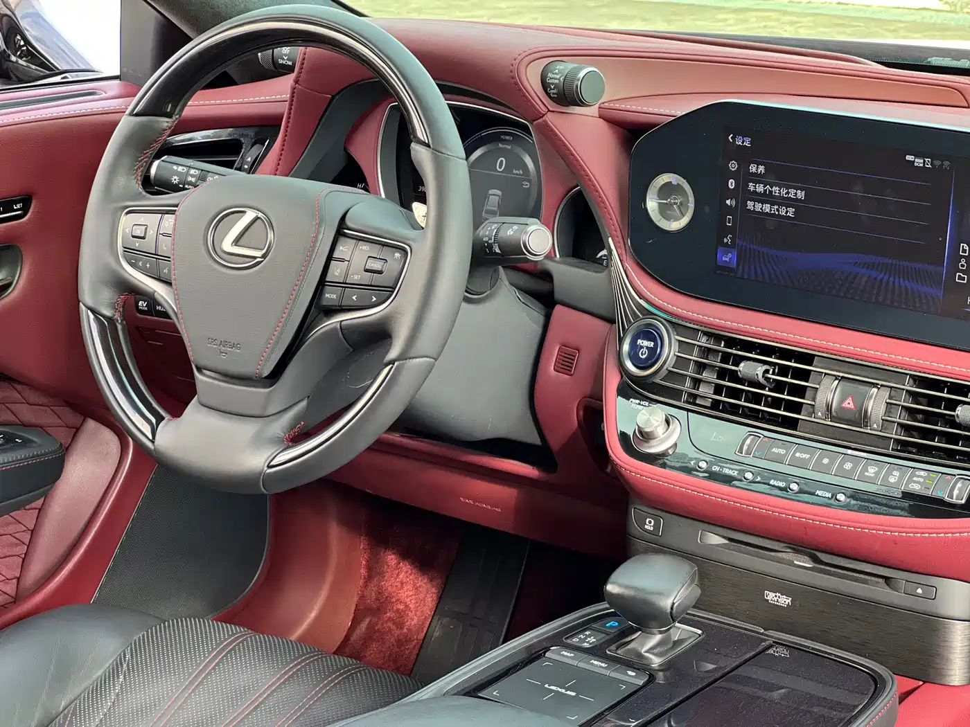 Lexus LS 2021 500h Executive Edition фото 9