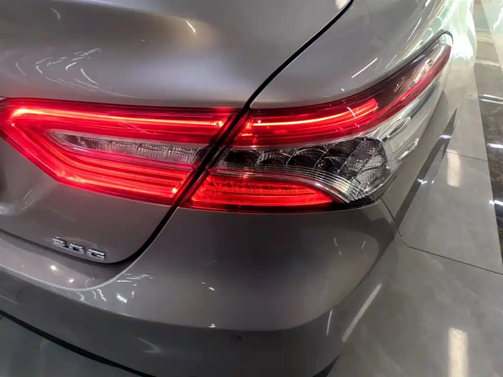 Toyota Camry 2019 Facelift 2.0G Luxury Edition фото 8