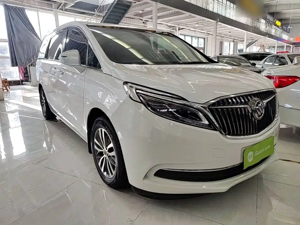 Buick GL8 2017 ES 28T Luxury China V фото 4