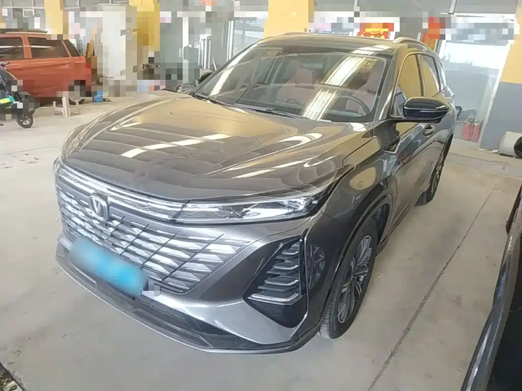 Фото 2 - Changan CS75 PLUS