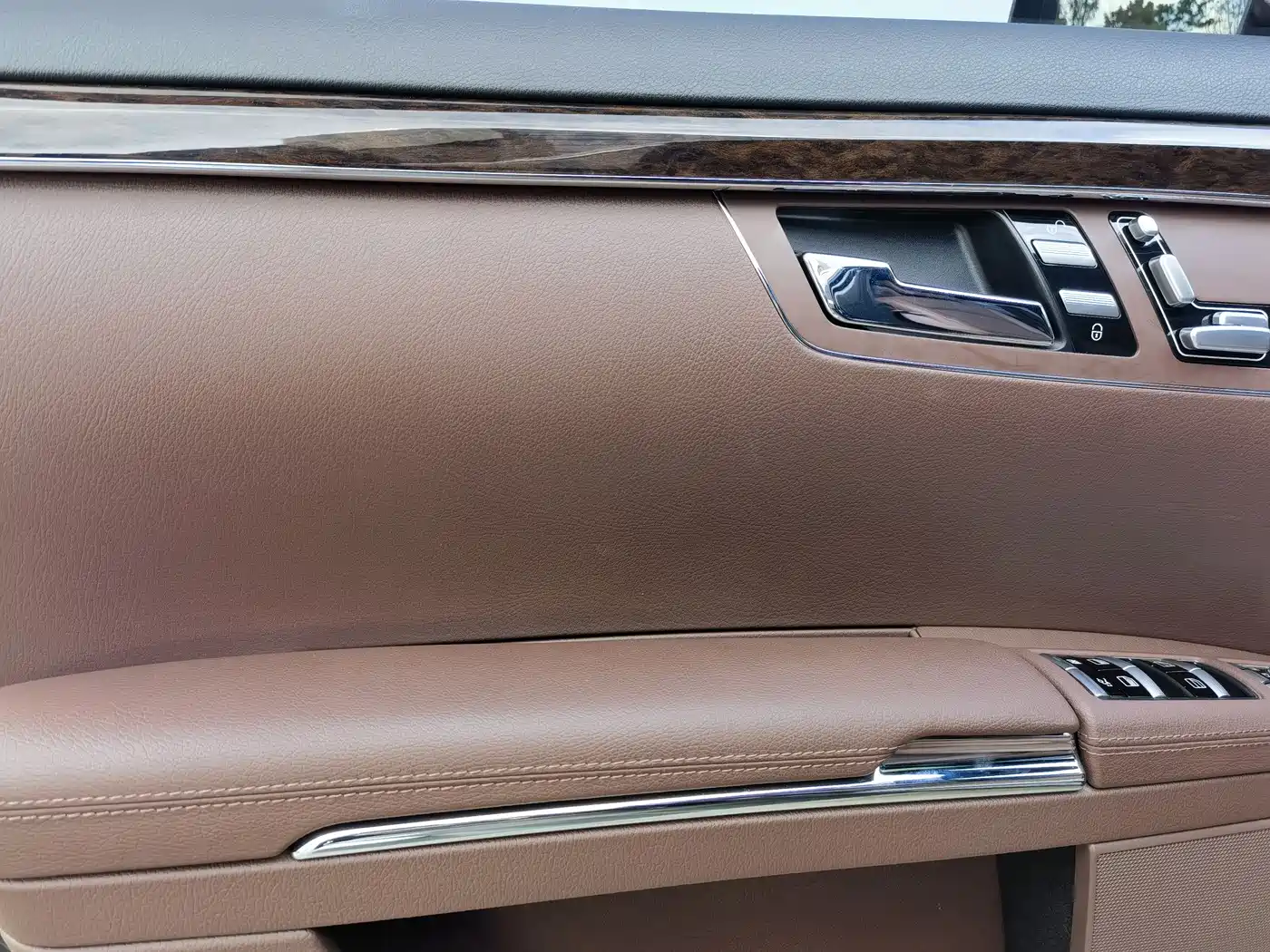 Mercedes-Benz S-Class 2012 S 300 L Premium Grand Edition фото 10