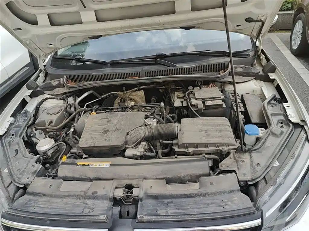 Volkswagen Lavida 2023 New Sharp 1.5L Auto Premium Edition фото 20