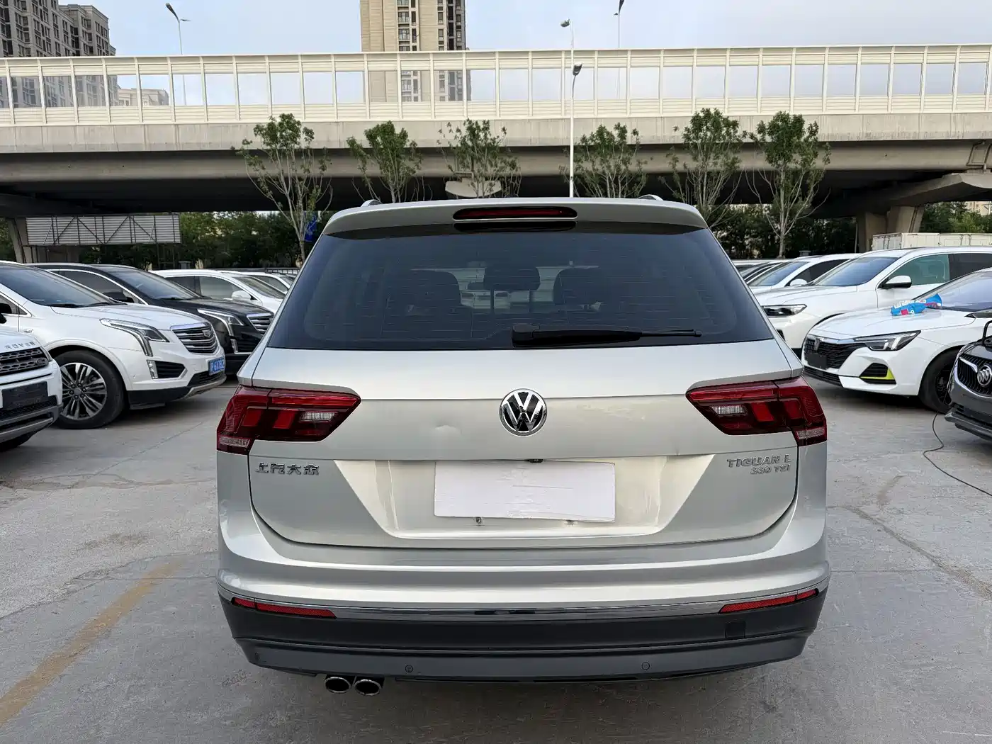 Volkswagen Tiguan L 2017 330TSI Automatic 2WD Luxury Edition фото 12