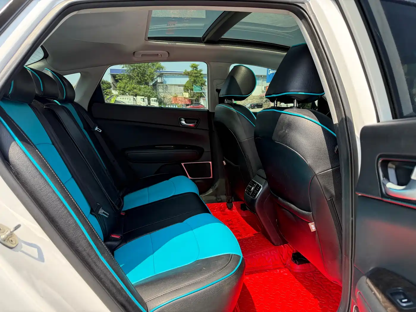 Kia K5 2016 2.0L Automatic LUX фото 6