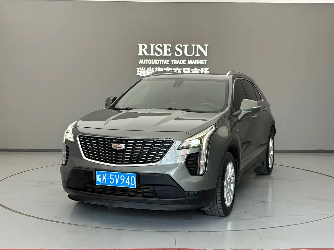 Cadillac XT4 2018 Model 28T 2WD Technology