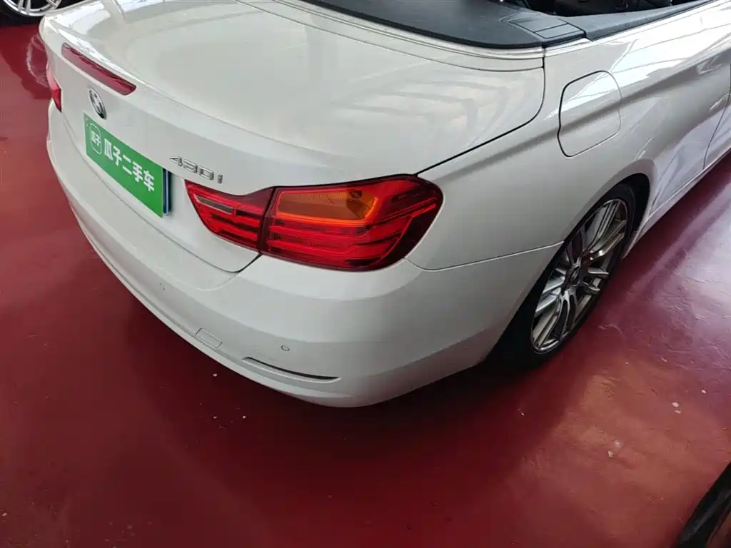 BMW 4 Series 2016 420i Convertible Fashion Line фото 8