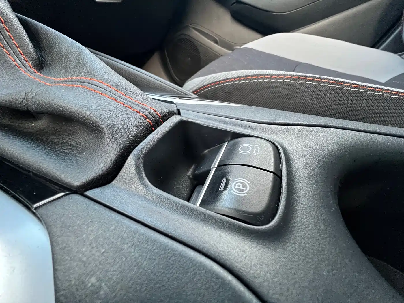 Toyota Corolla 2023 1.2T Pioneer Edition фото 15