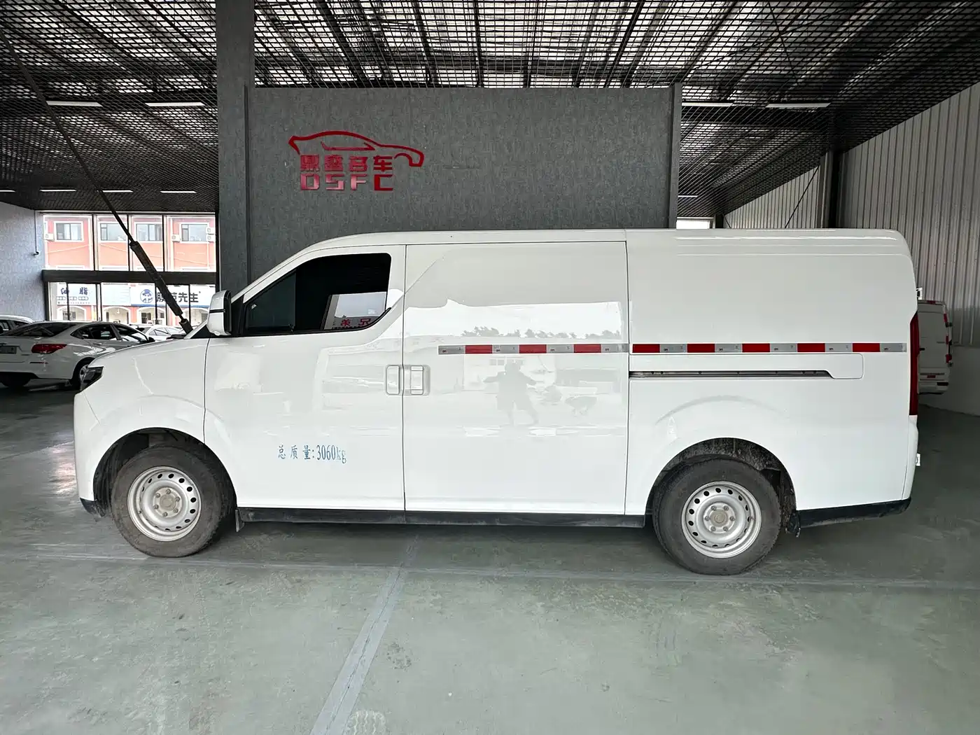 Ruichi New Energy EC75 2024 2024 Model Surpass I 50.38kWh