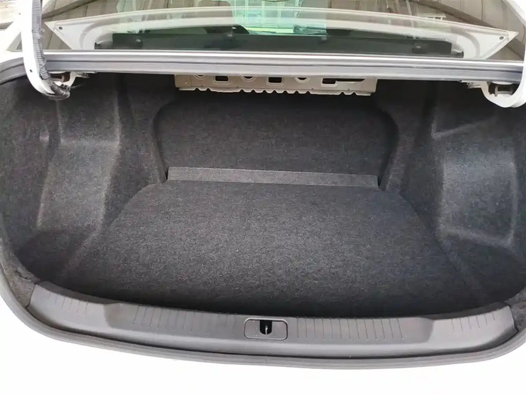 Buick Excelle 2016 15N Automatic Progressive фото 19