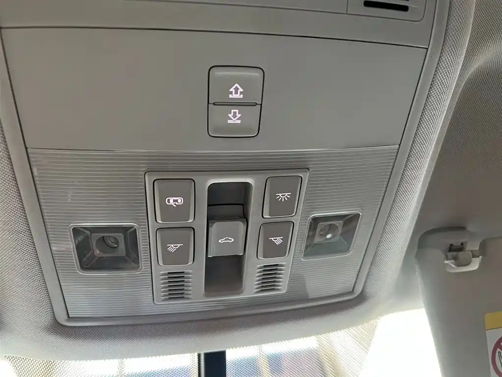 Volkswagen Tharu 2021 280TSI 2WD Luxury Plus фото 15