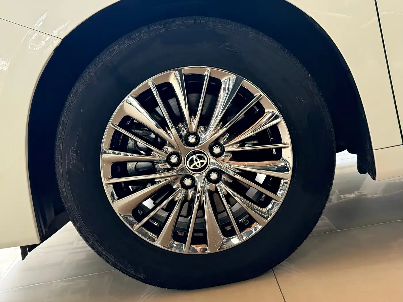 Toyota Vellfire 2021 2020 Twin Engine 2.5L HV Premium Edition
