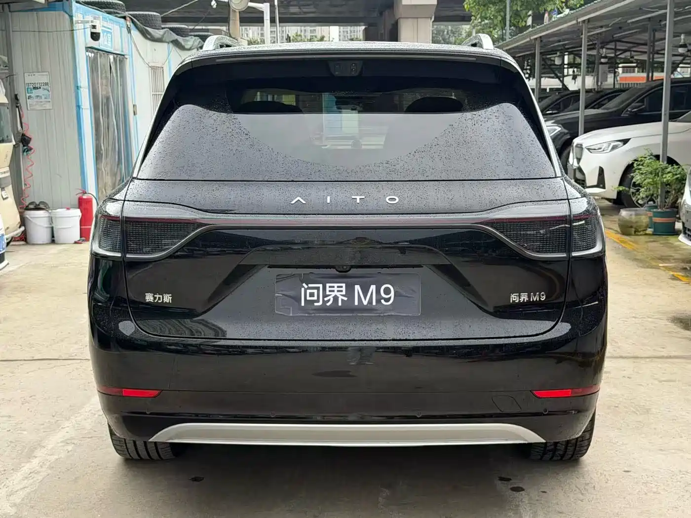 AITO Wenjie AITO M9 2026 Extended Range Ultra Edition 52kWh 6-seater фото 7