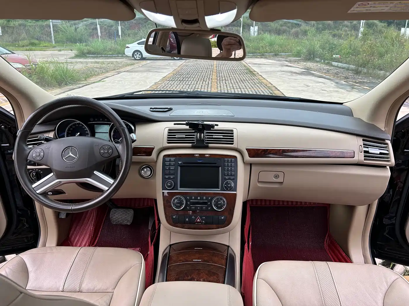 Mercedes-Benz R-Class 2011 R 350 L 4MATIC фото 13