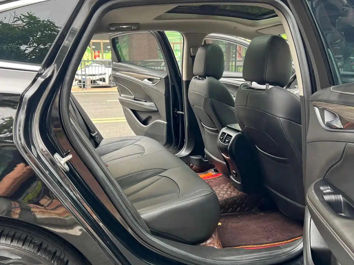Buick LaCrosse 2021 652T Luxury Edition фото 9