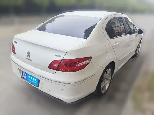 Peugeot 408 2013 2.0L Automatic Comfort Edition — фото 2