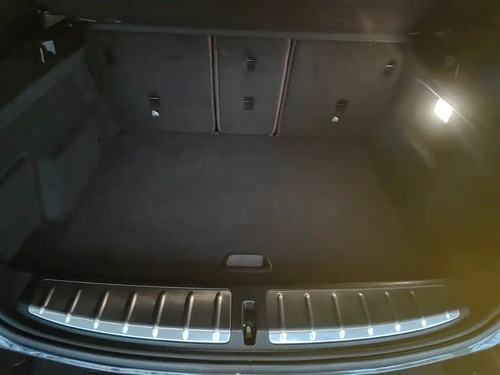 BMW X2 2022 sDrive25i Edge Edition фото 21