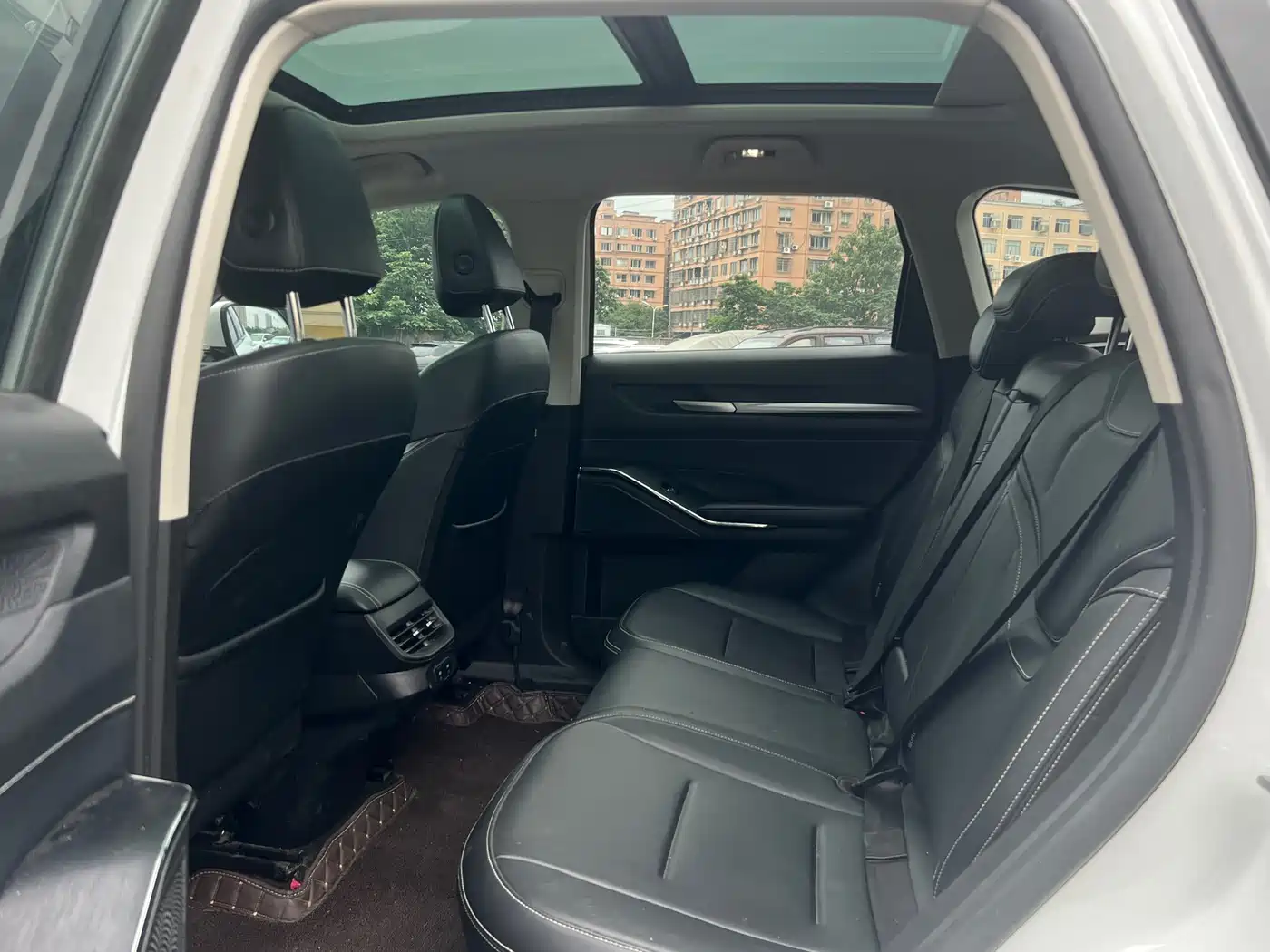 Фото 23 - Haval H6