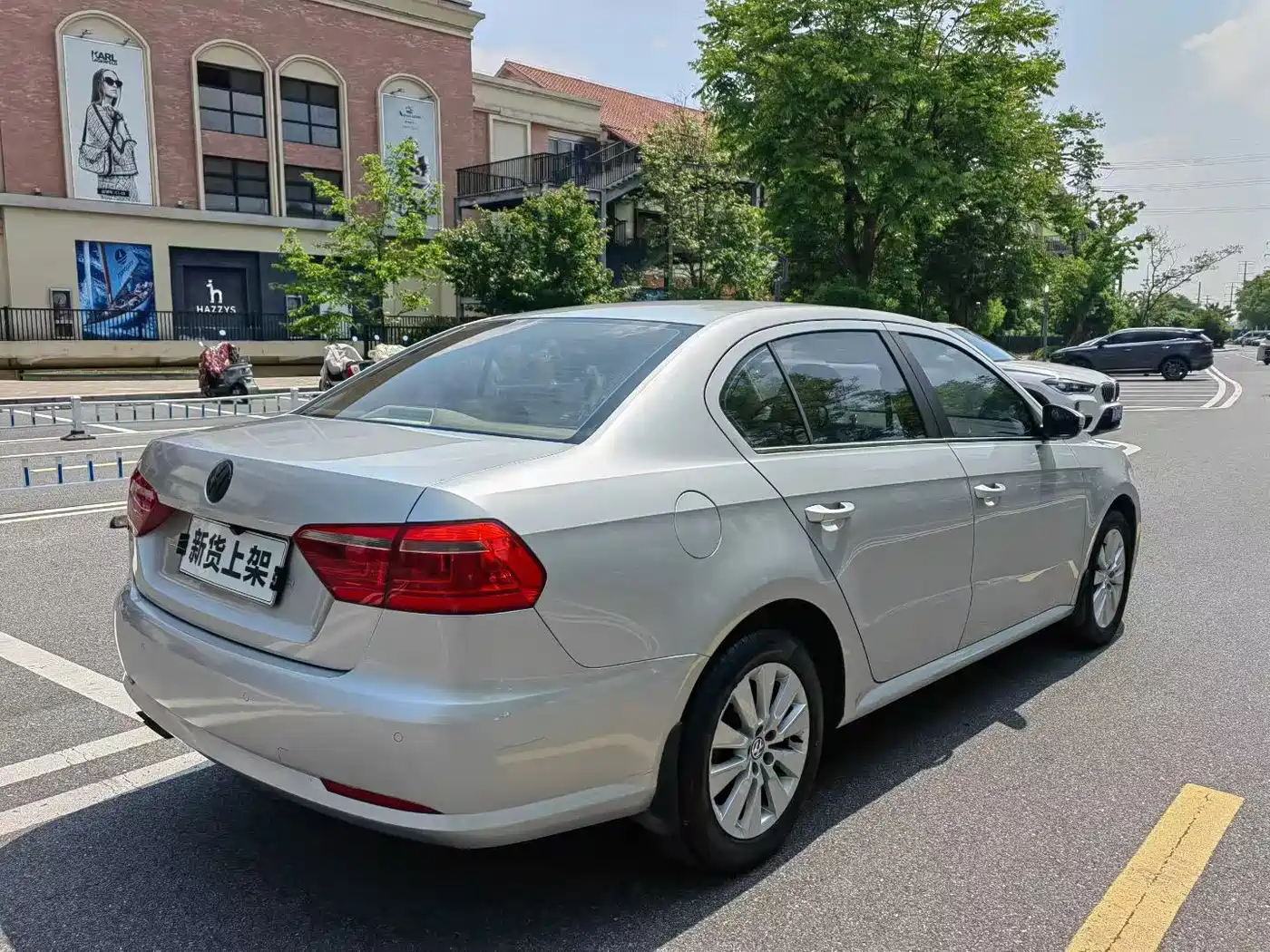 Volkswagen Lavida 2013 1.4TSI DSG Comfort Edition фото 9