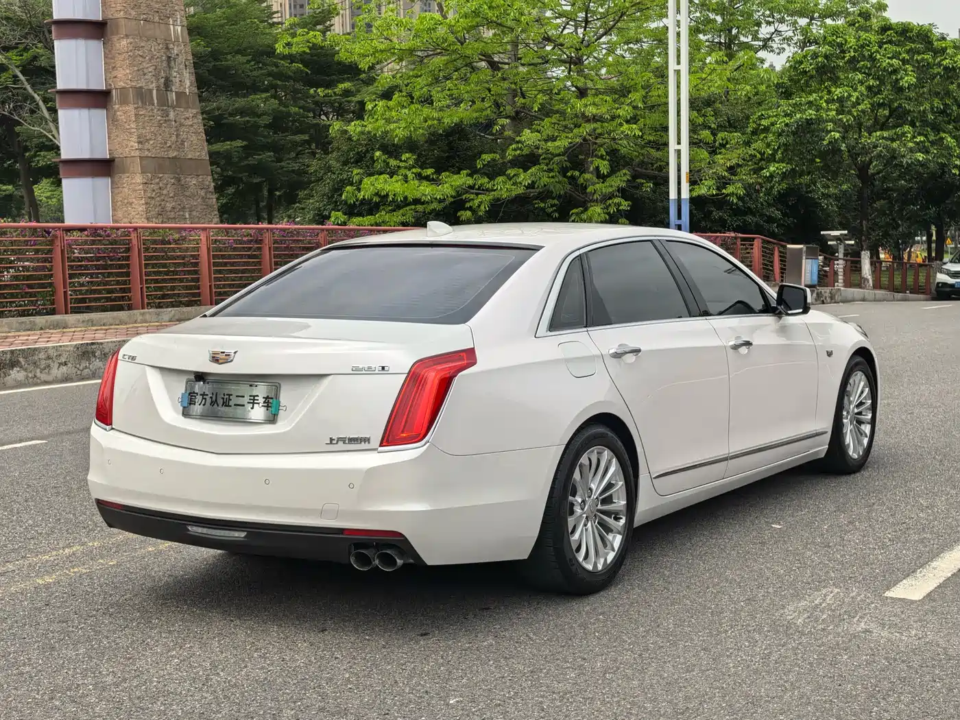 Cadillac CT6 2017 28T Fashion фото 10