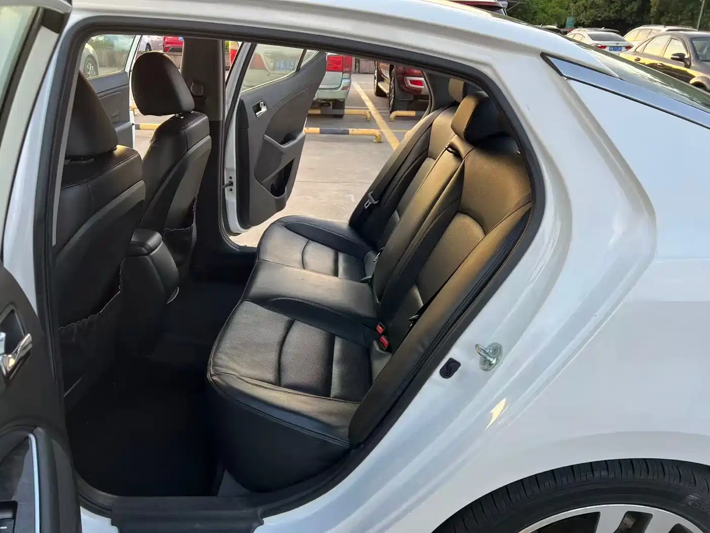 Kia K5 2015 2014 2.0L Automatic LUXURY