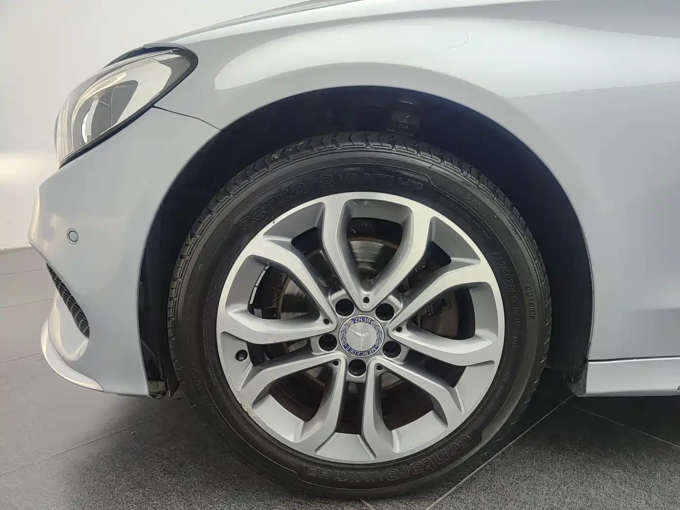 Mercedes-Benz C-Class 2017 C 180 L Sport фото 16