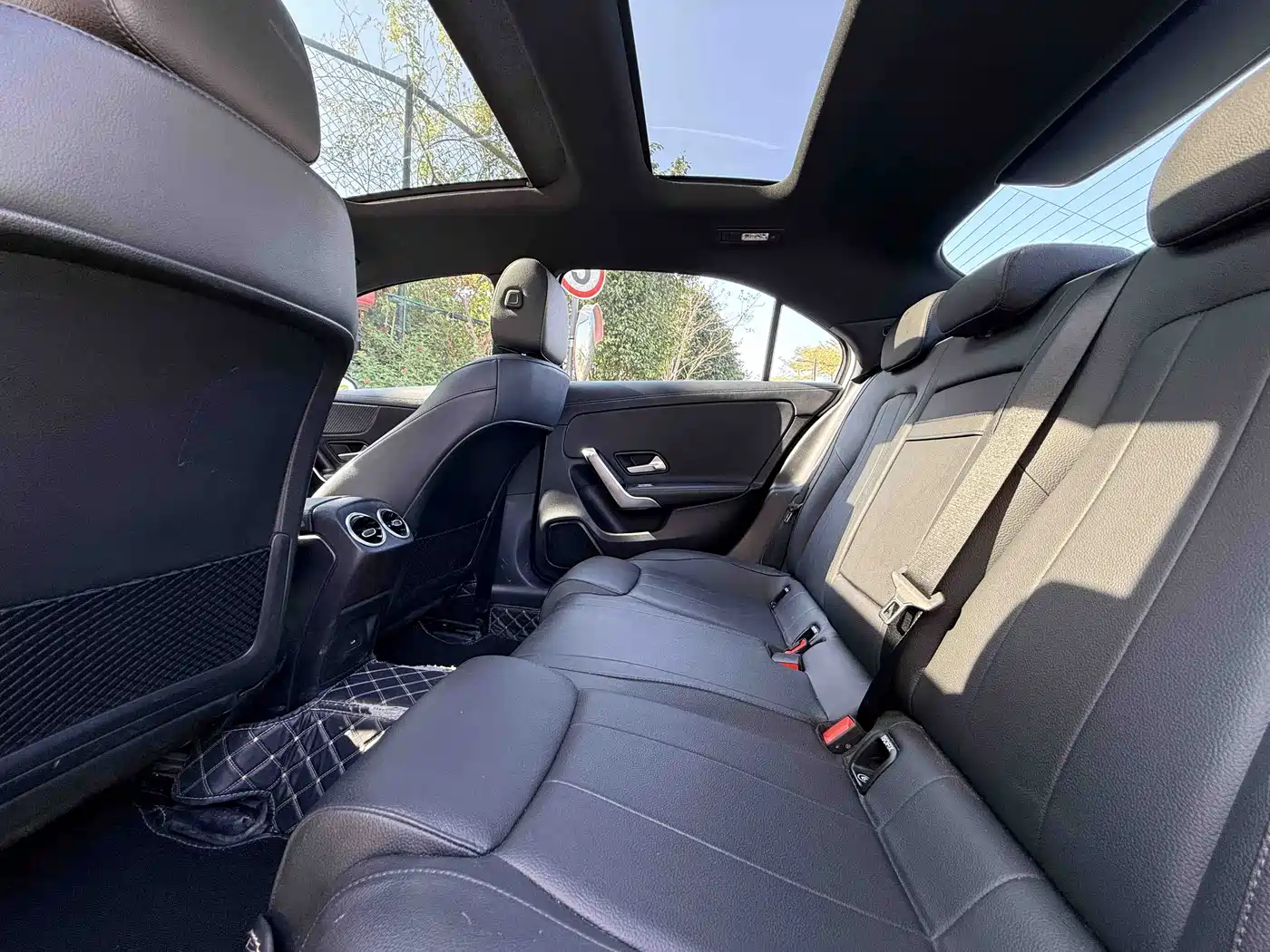 Mercedes-Benz A-Class 2023 A 200 L Dynamic фото 9