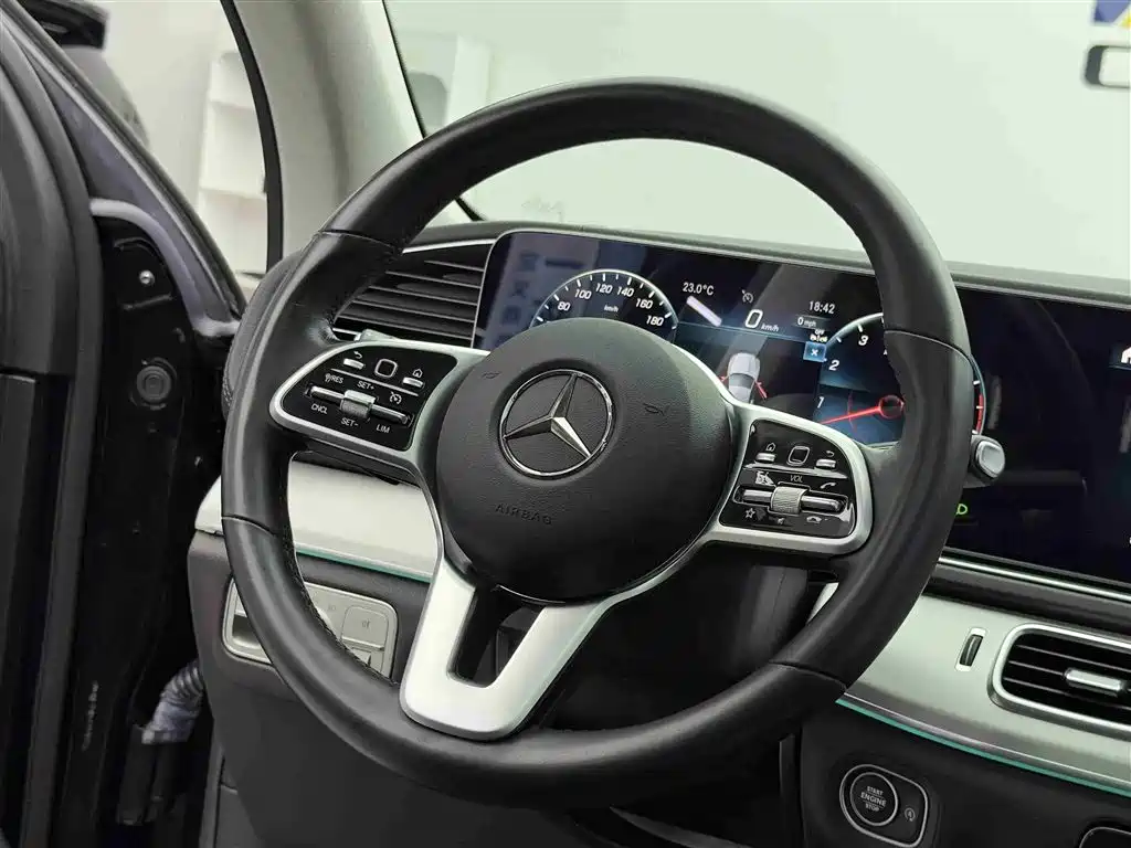 Mercedes-Benz GLE 2023 GLE 450 4MATIC Fashion фото 15