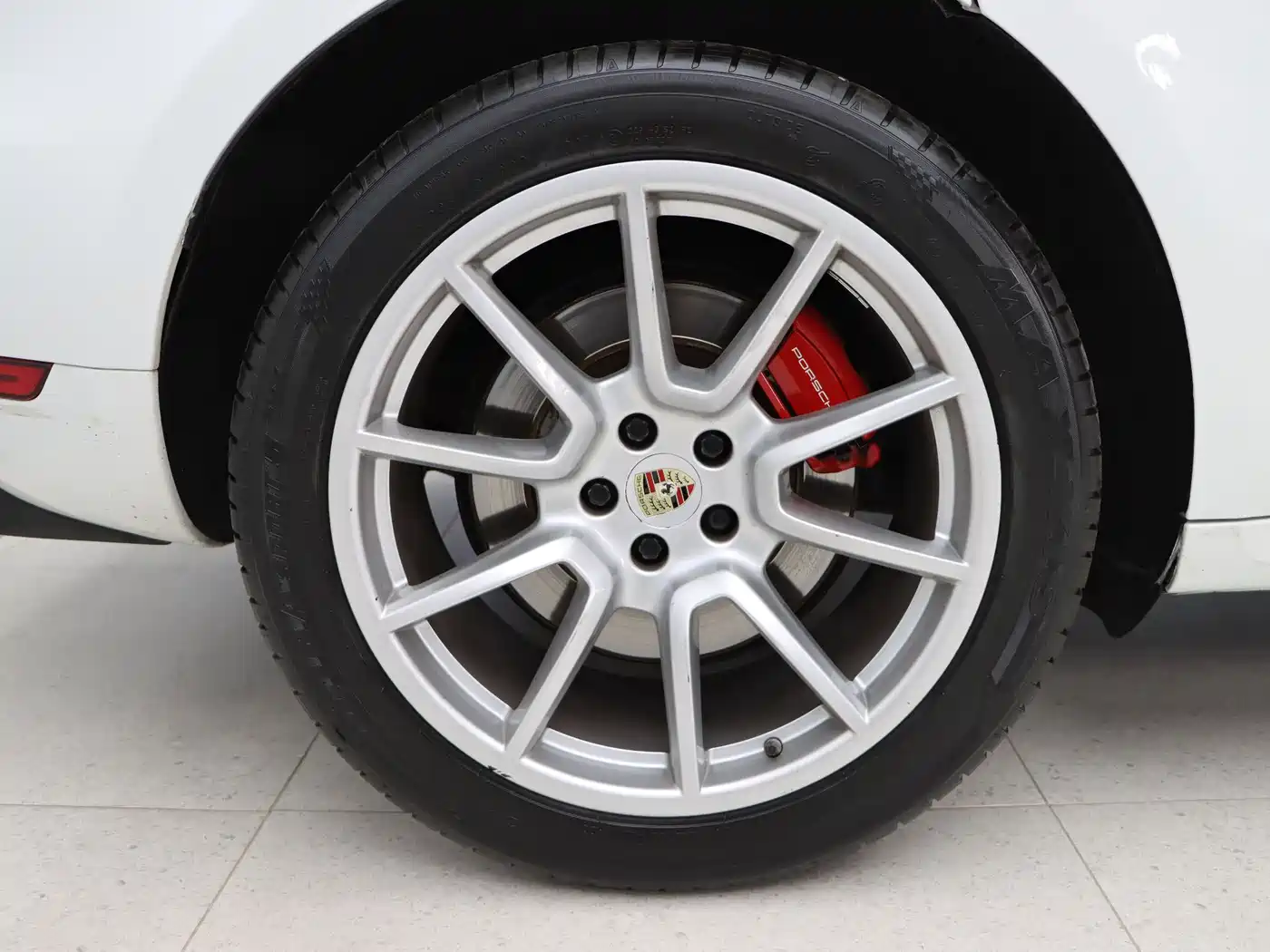 Porsche Macan 2014 Macan Turbo 3.6T фото 10