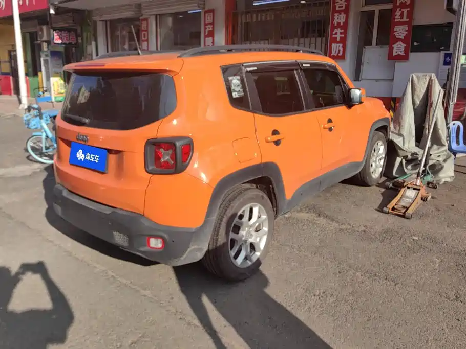 Jeep Renegade 2019 2018 Connected Large Screen Edition 180T Automatic High Energy