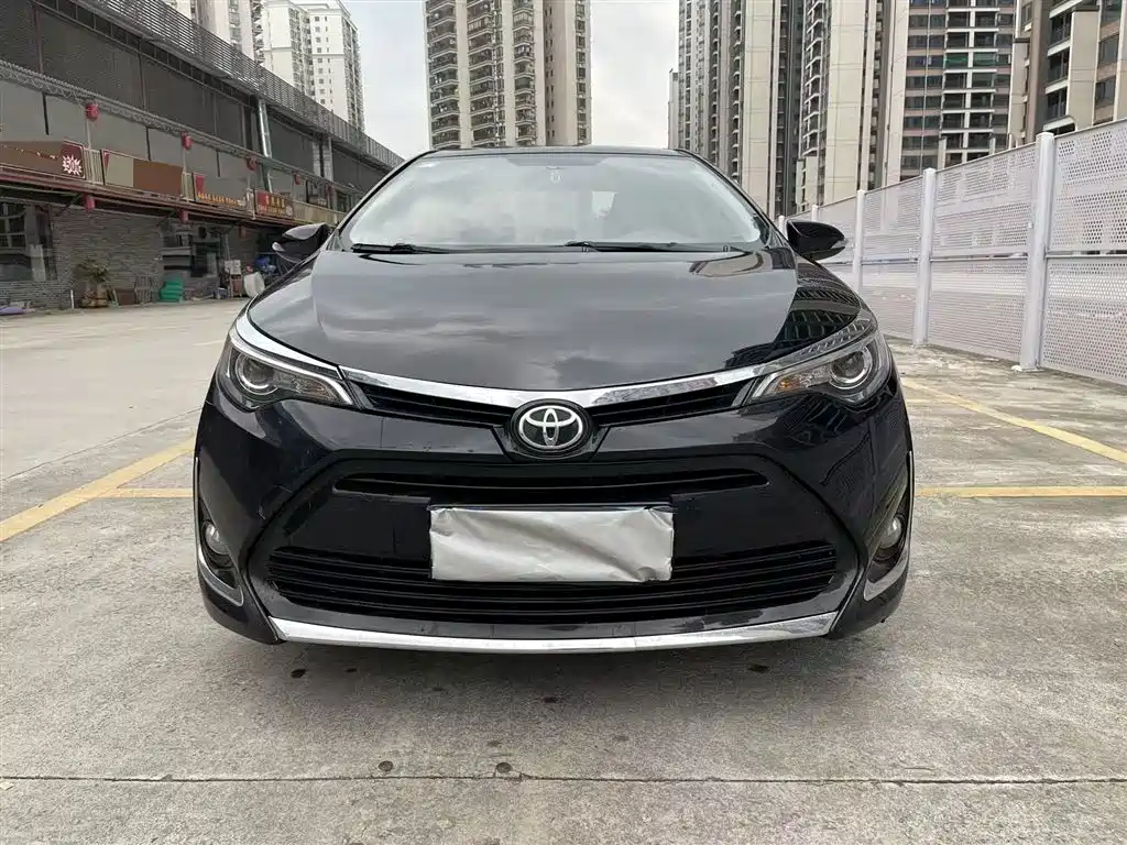 Toyota Levin 2018 185T CVT Luxury Edition фото 2