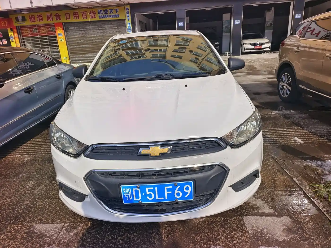 Chevrolet Aveo 2014 Sedan 1.4SL AT Fashion Sunroof Edition фото 2