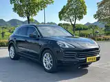 Photo 3 - Porsche Cayenne New Energy