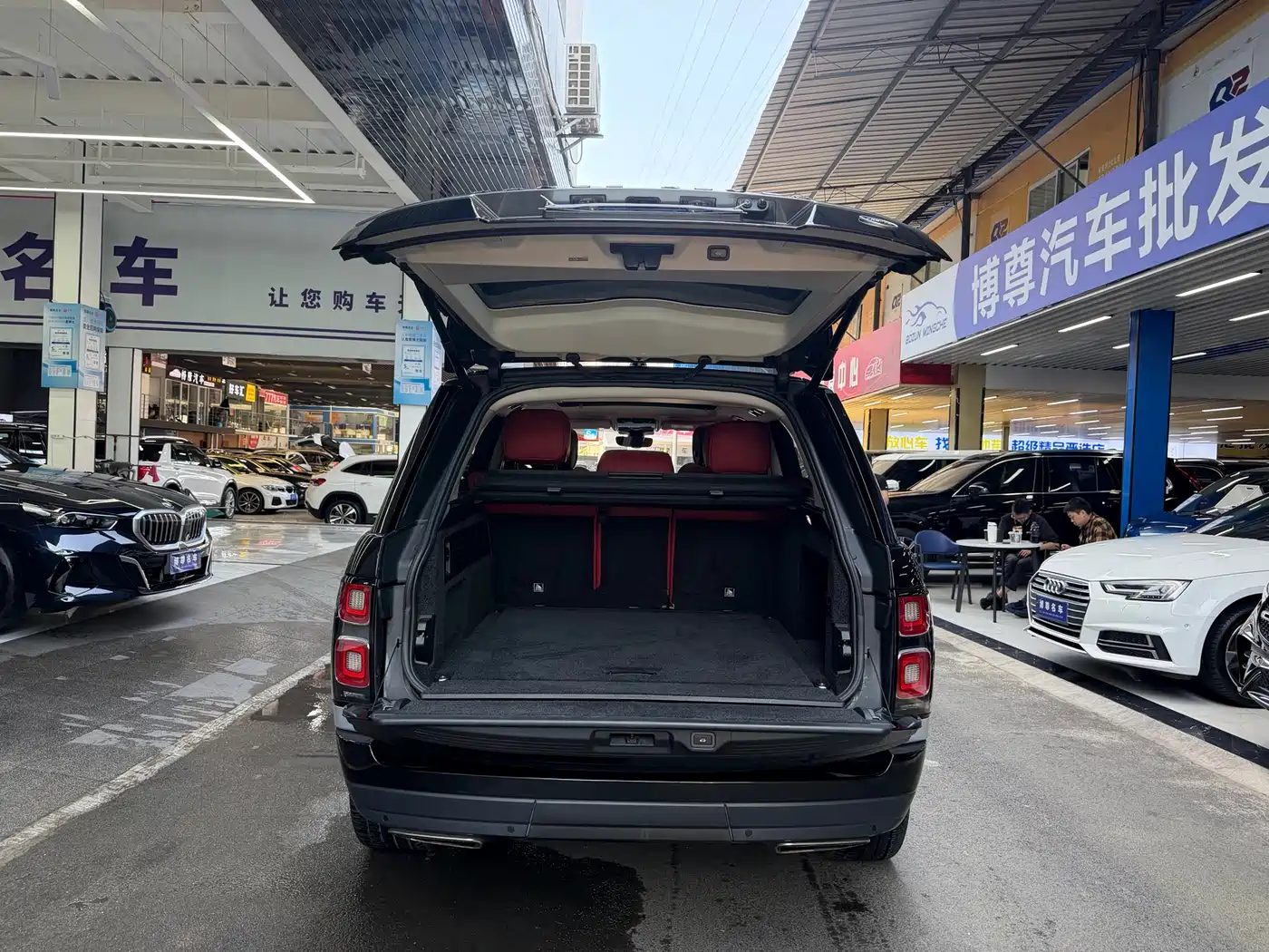 Land Rover Range Rover 2019 3.0 SCV6 Heritage Edition фото 22