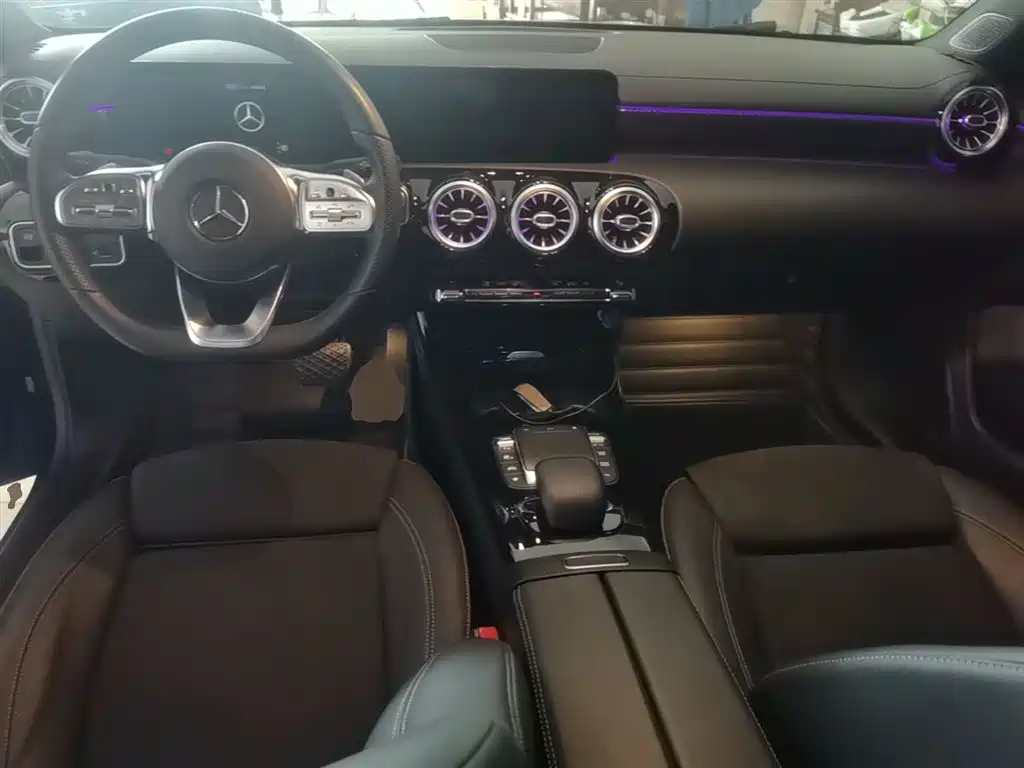 MERCEDES-BENZ CLASS A