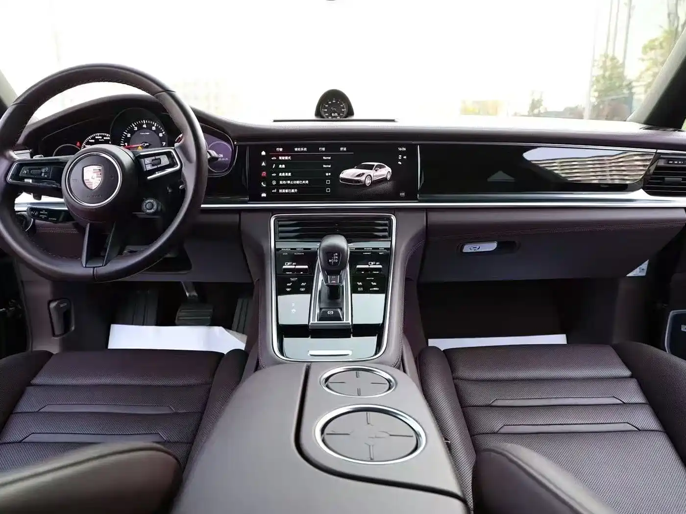 Porsche Panamera 2022 Panamera Executive Long Wheelbase Platinum Edition 2.9T фото 7