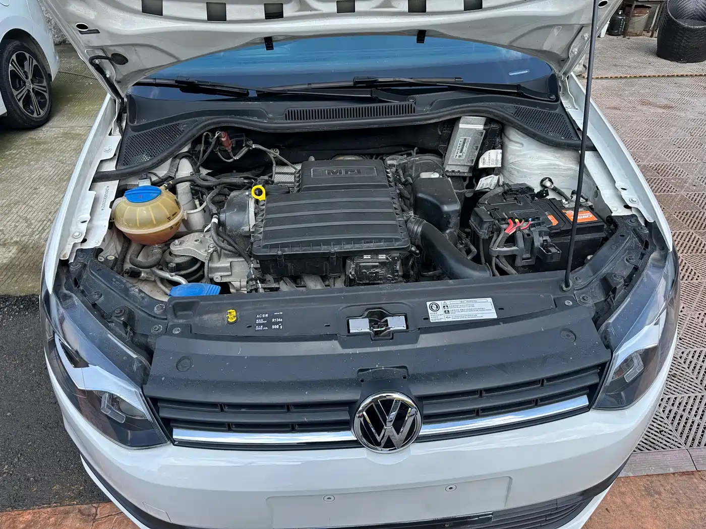 Volkswagen Polo 2018 1.5L Auto Safe Drive фото 13