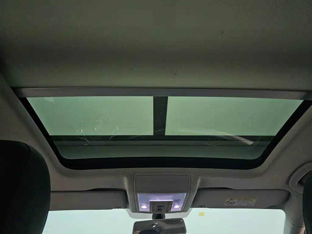 Volkswagen Passat 2019 330TSI Elite Version China VI фото 16
