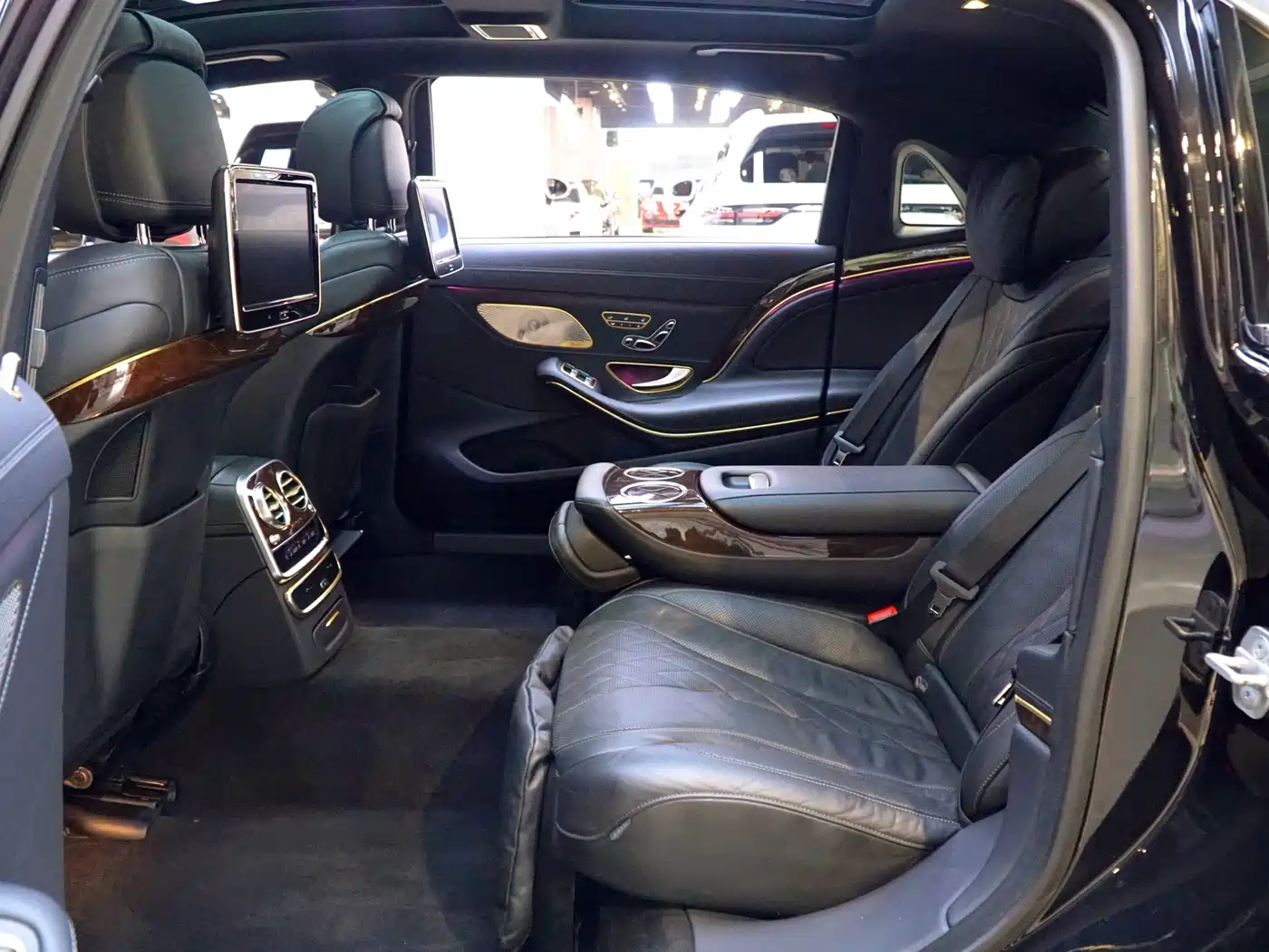 Mercedes-Benz Maybach S-Class 2017 S 400 4MATIC фото 7