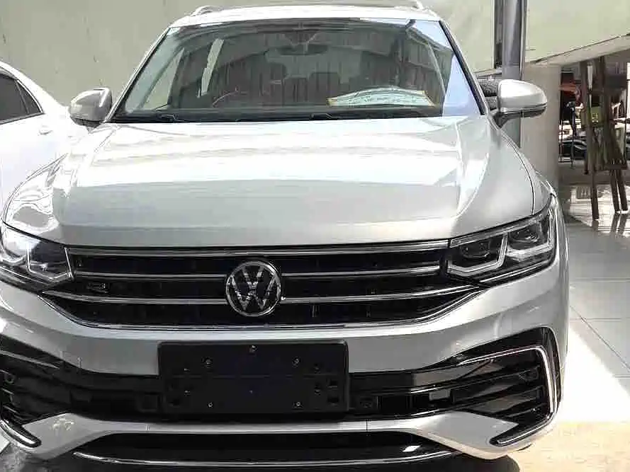 Volkswagen Tiguan L 2023 Facelift 380TSI Automatic 4WD R-Line Flagship Edition 7-Seater