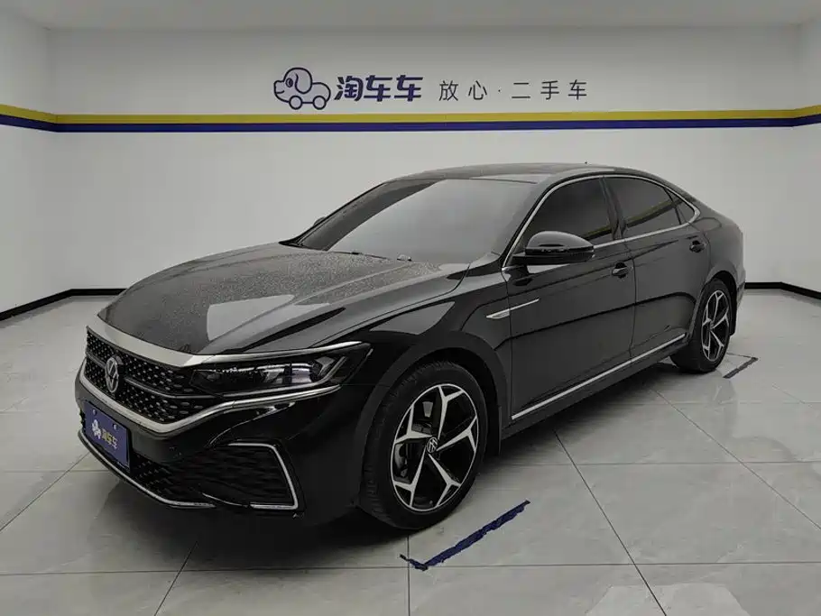 Volkswagen Passat 2024 380TSI Starlight Dragon Soaring Edition