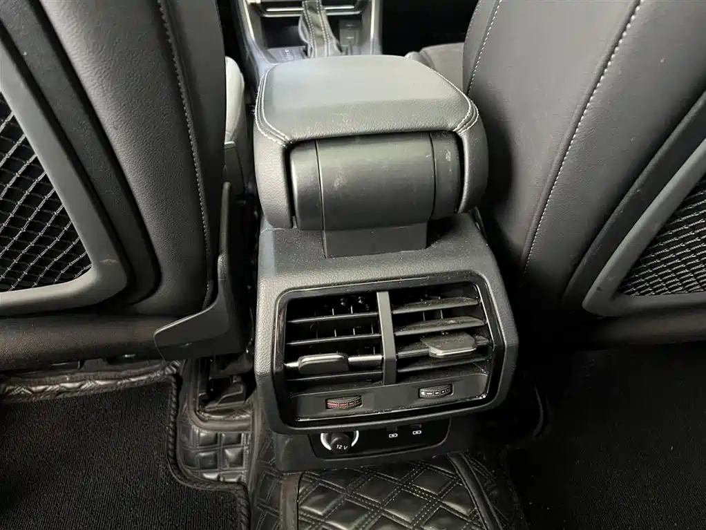 Audi Q3 2023 35 TFSI Fashion Dynamic (1.4T) фото 17