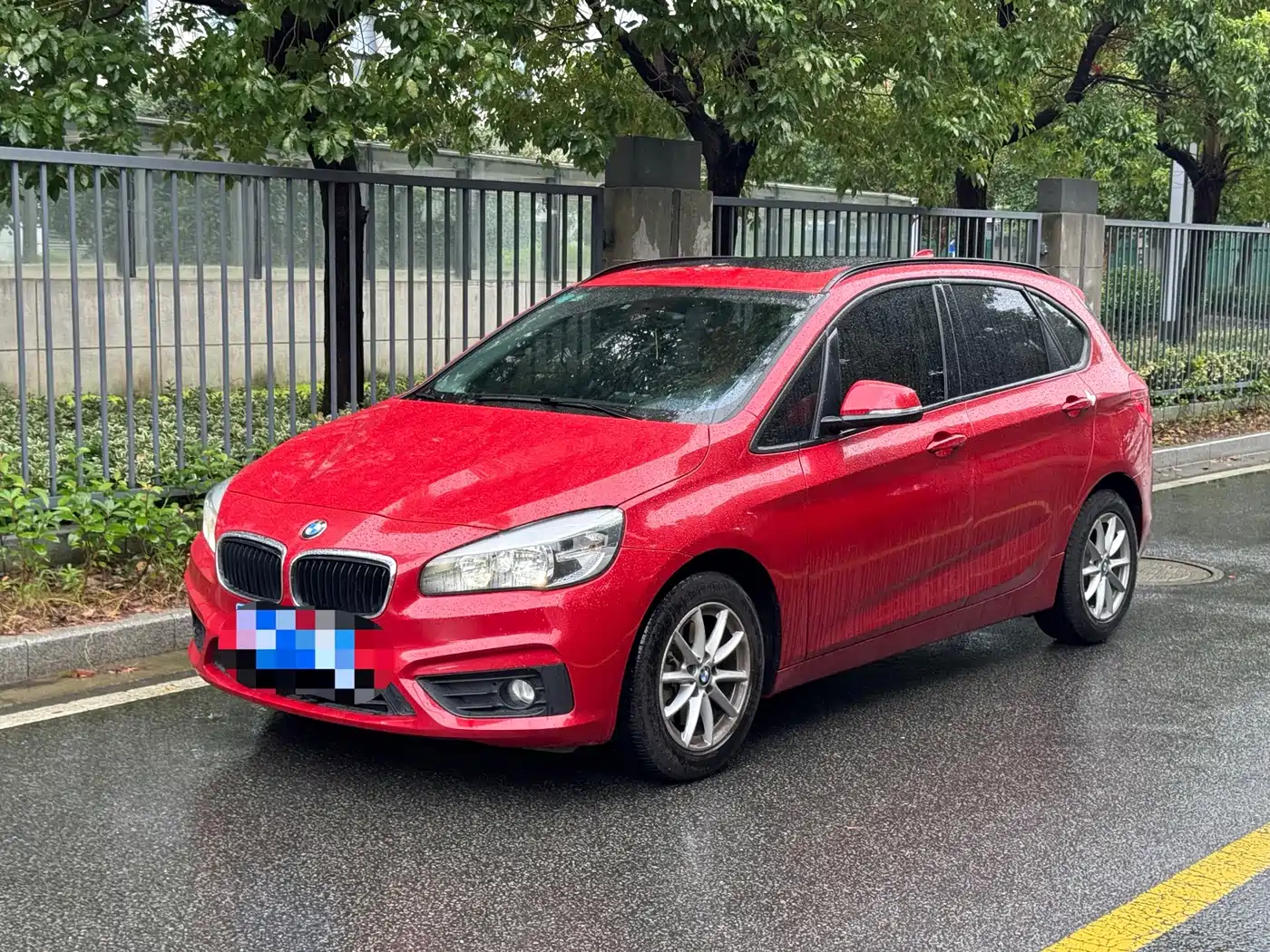 BMW 2 Series Touring 2016 2016 218i Fashion Model